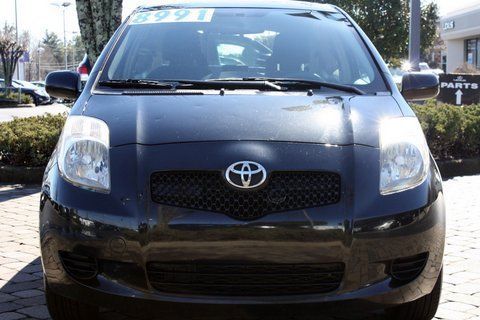 2007 toyota yaris hatchback 2-door 1.5l