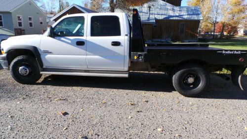 2002 chevrolet silverado 3500  4x4 lt crewcab 4door duramax diesel 6.6l flat bed