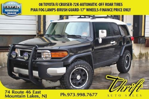 08 fj cruiser-72k-automatic-off roar tires-piaa fog lamps-brush guard-17 wheels