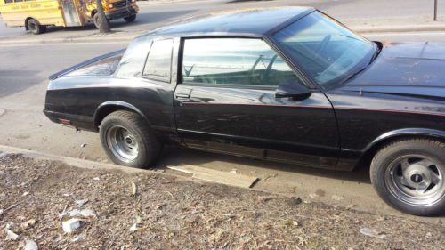 1985 ss black monte carlo low milage