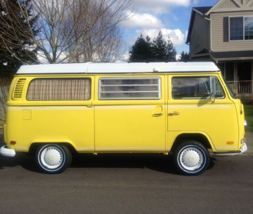 1971 volkswagen westfalia bus/vanagon