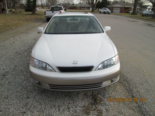 1997 Lexus ES300 Base Sedan 4-Door 3.0L, image 3