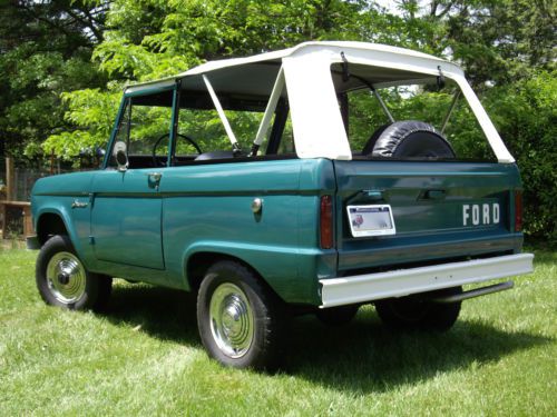 1966 Ford Bronco Sport Utility, image 3