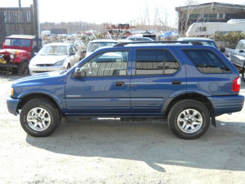 2004 isuzu rodeo s sport utility 4-door 3.5l awd / automatic /