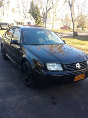 1999 volkswagen jetta gls- tdi (runs on diesel or veggie oil- wvo) 45- 50 mpg!!