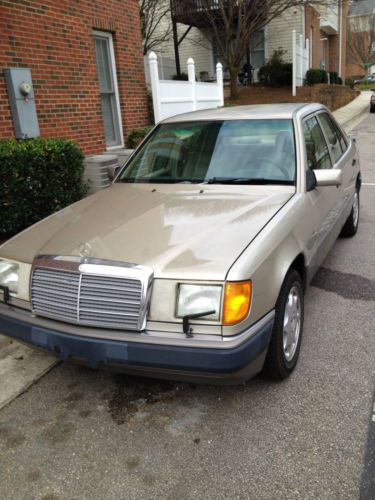 1992 mercedes-benz 400e base sedan 4-door 4.2l