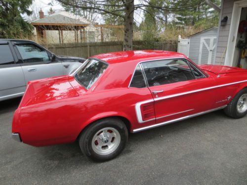 1967 ford mustang