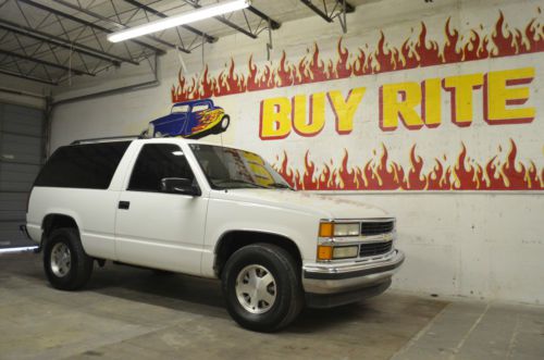 1996 chevrolet 2 door tahoe 5.7l v8 very rare florida truck mint watch video