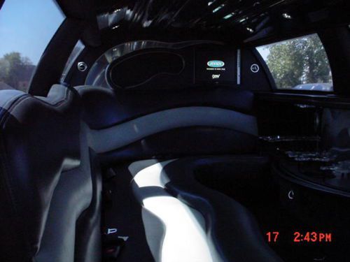 2007 Lincoln Town Car Executive Sedan 4-Door 4.6L, image 5