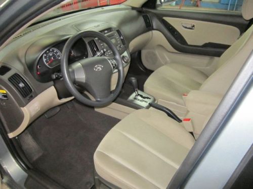 2010 hyundai elantra