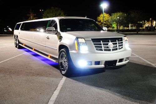 2007 cadillac escallade 140 limo