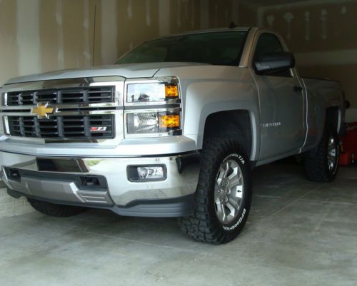 2014 chevrolet silverado 1500 z71 4x4 / lifted / 305 bfg tires / dual exhaust