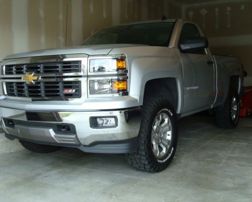 2014 chevrolet silverado 1500 z71 4x4 / lifted / 305 bfg tires / dual exhaust