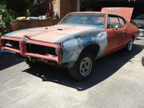 1968 gto 4 speed manual, low option car. restoration project.