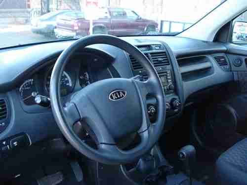 2008 Kia Sportage LX Sport Utility 4-Door 2.0L, image 3