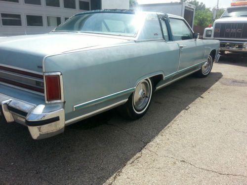 1979 Lincoln Continental Base Hardtop 2-Door 6.6L, image 4