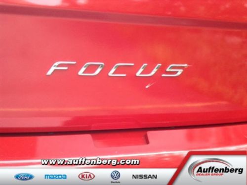 2010 ford focus se