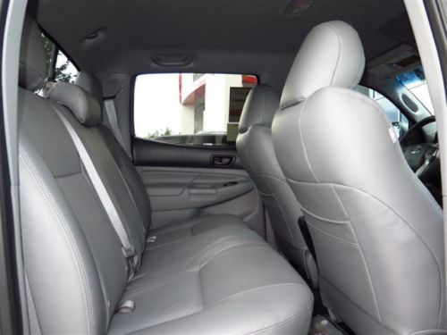 2014 toyota tacoma base