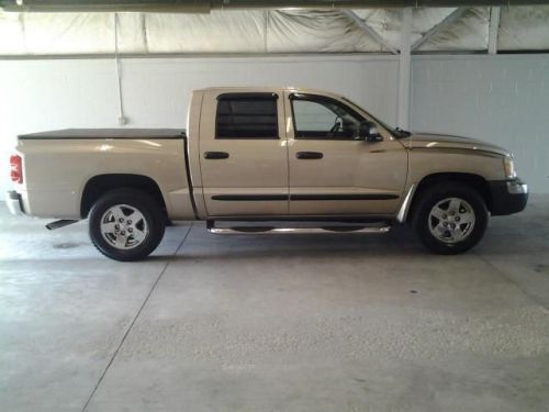 2005 dodge dakota slt