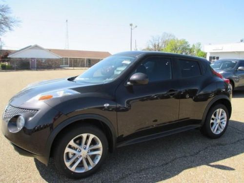 2014 nissan juke sv