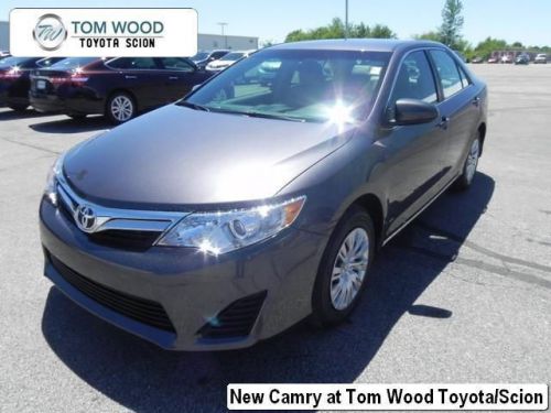 2014 toyota camry le