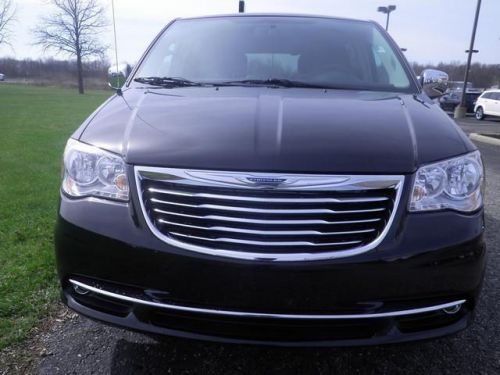 2014 chrysler town & country touring-l