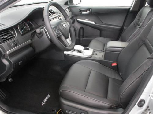 2014 Toyota Camry SE, US $28,036.00, image 3