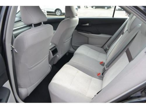 2013 toyota camry le