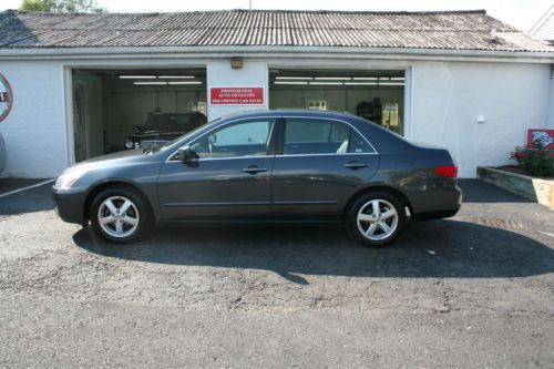 2005 honda accord ex sedan 4-door 2.4l