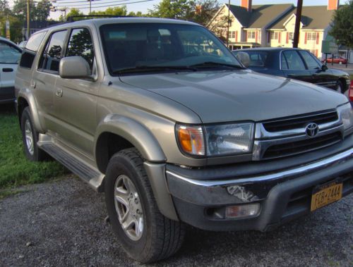 2002 toyota 4runner clean &amp; well maintained - engine runs great needs a rear end