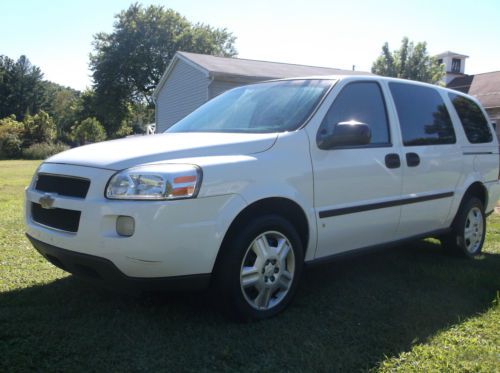 2006 chevy uplander cargo/delivery van