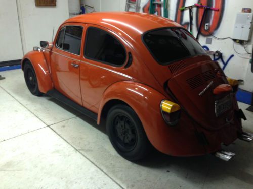 1973 vw beetle daily driver. tons of extras and new parts.