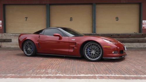 2011 chevrolet corvette c6 zr1 coupe 2-door 6.2l