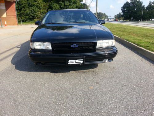1995 Chevy Impala ss, image 4