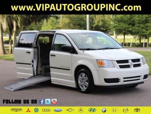 2008 dodge handicap wheelchair van braun entervan all power door ramp kneel