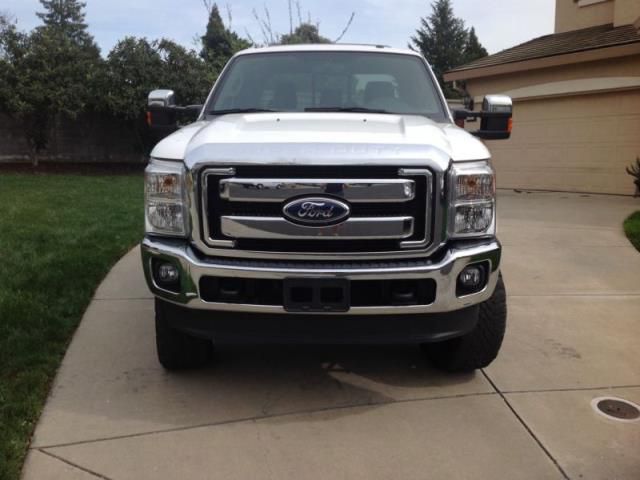 Ford f-250 lariat 4 by 4
