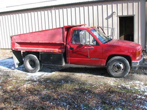 1992 chevy 3500 w/9' dump bed, dump truck