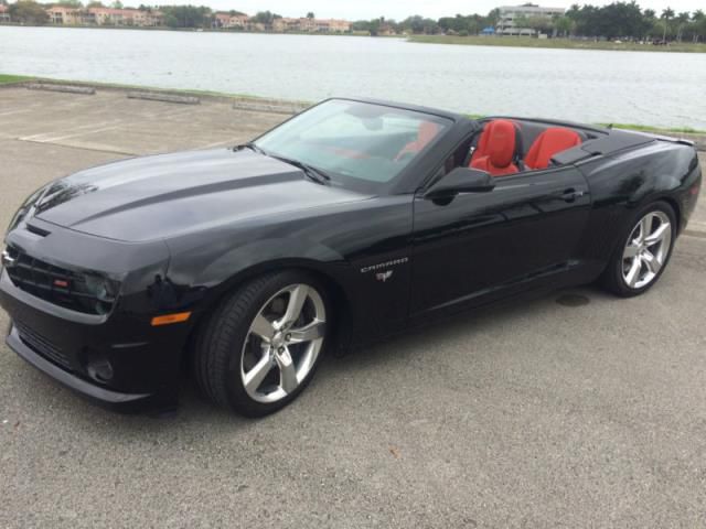 Chevrolet camaro 2ss convertible 2-door