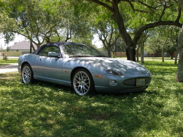 Jaguar: xkr victory edition convertible 2-door