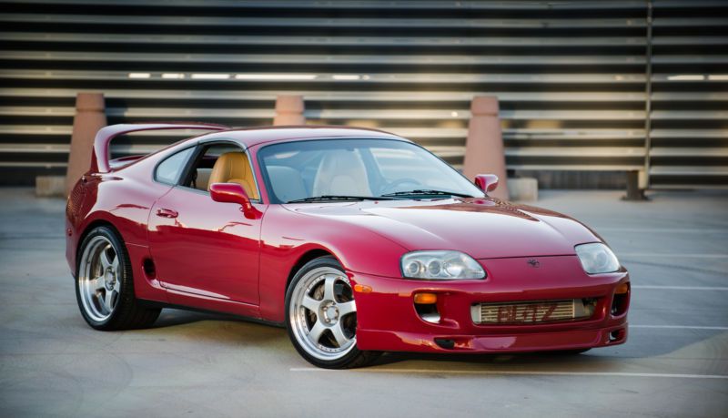 1995 toyota supra twin turbo hatchback 2-door