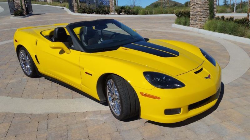 2013 chevrolet corvette 427 convertible 2-door