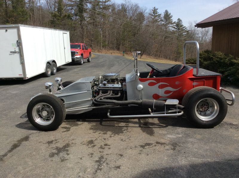 1924 ford t-bucket street rod<br />
price: $17,800 negotiable