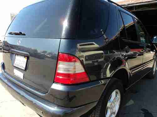 2000 Mercedes-Benz ML320 Base Sport Utility 4-Door 3.2L, NO RESERVE, image 9