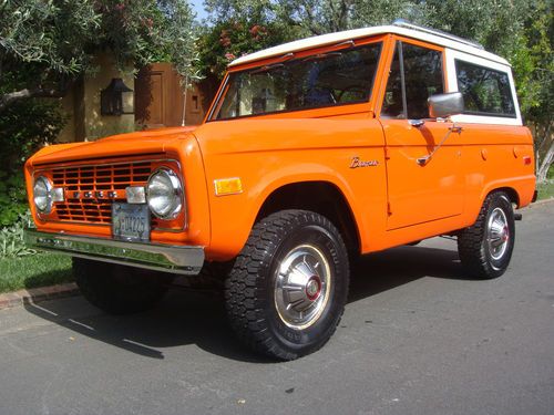 1976 ford bronco uncut only two owners.