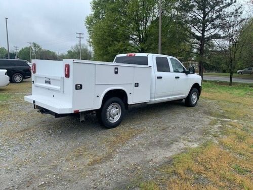 2024 ram 2500 ram 2500 tradesman crew cab 4x2 8&#039; box