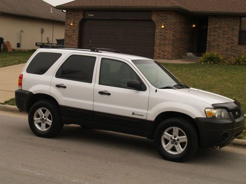 2005 ford escape hybrid sport utility 4-door 2.3l