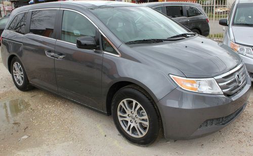 2013 honda odyssey 5dr ex  zero miles  brand new  needs work repairable