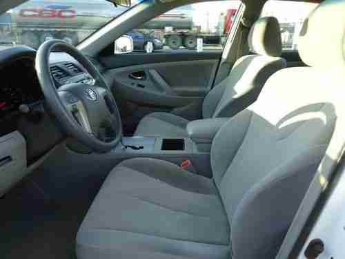 2009 Toyota Camry Sedan 4-Door 2.4L RUNS & DRIVES GREAT FLOOD NO RESERVE !!, image 21