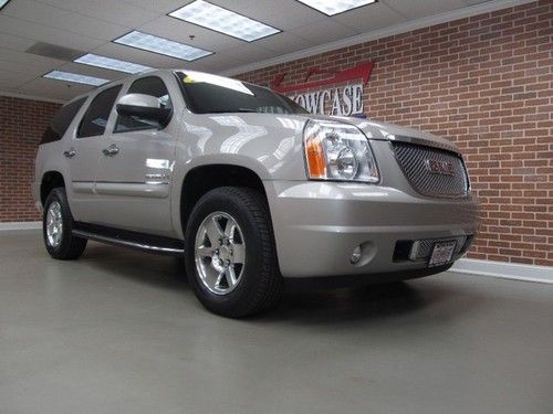 2008 gmc yukon denali awd rear dvd entertainment 3rd row seating