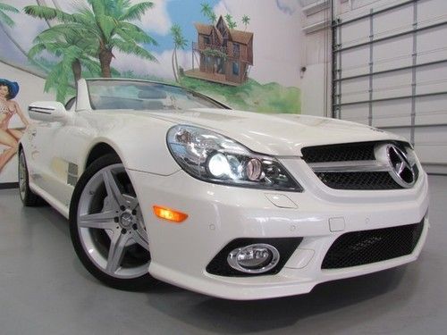 2011 mercedes sl-550 diamond white/tan,20k only,amg sport ,keyless-go,1 owner !